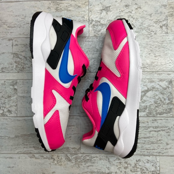 ld victory nike womens